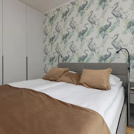 Appartamento Trendy With Ac And Parking In By Renters Varsavia