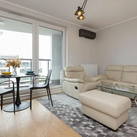 Trendy With Ac And Parking In By Renters