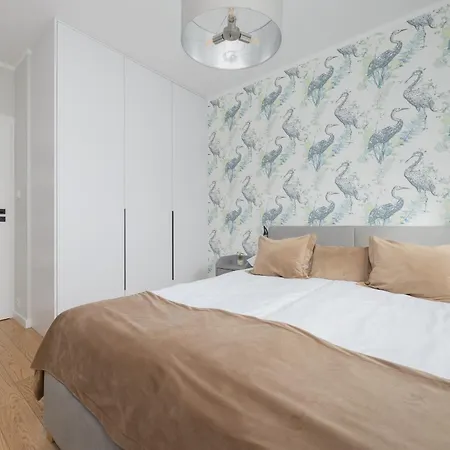 Trendy With Ac And Parking In By Renters Apartment *