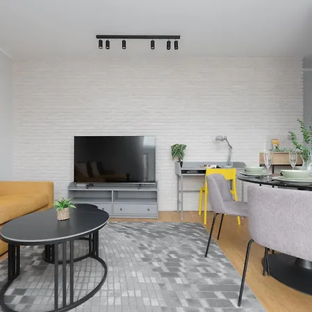 Διαμέρισμα Trendy With Ac And Parking In By Renters *