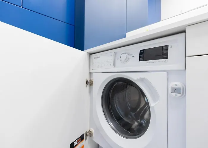 Trendy With Ac And Parking In By Renters *